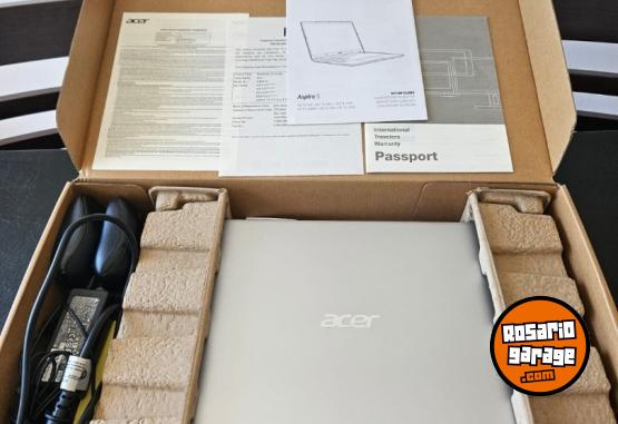 Informática - Notebook Acer Aspire i5 Plata - En Venta