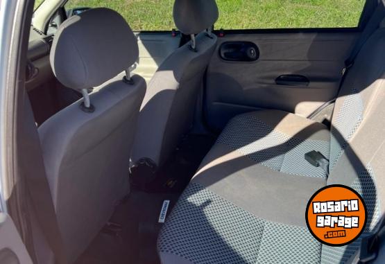Autos - Chevrolet Corsa classic LT 2011 Nafta 83000Km - En Venta