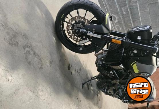 Motos - Benelli Leoncino 250 2022 Nafta 4500Km - En Venta