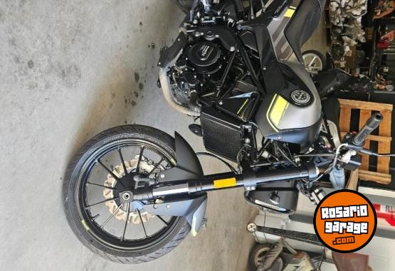 Motos - Benelli Leoncino 250 2022 Nafta 4500Km - En Venta