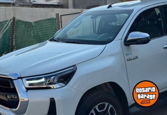 Camionetas - Toyota Hilux 2021 Diesel 90000Km - En Venta