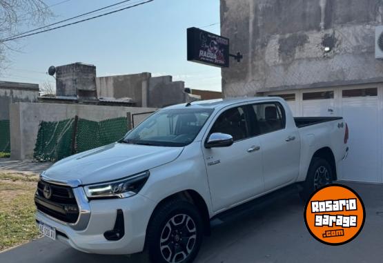 Camionetas - Toyota Hilux 2021 Diesel 90000Km - En Venta