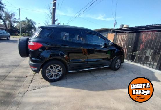 Camionetas - Ford Ecosport freestyle 2013 GNC 115000Km - En Venta