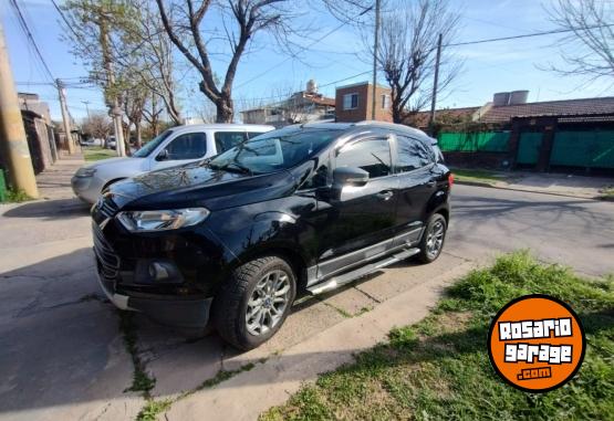 Camionetas - Ford Ecosport freestyle 2013 GNC 115000Km - En Venta