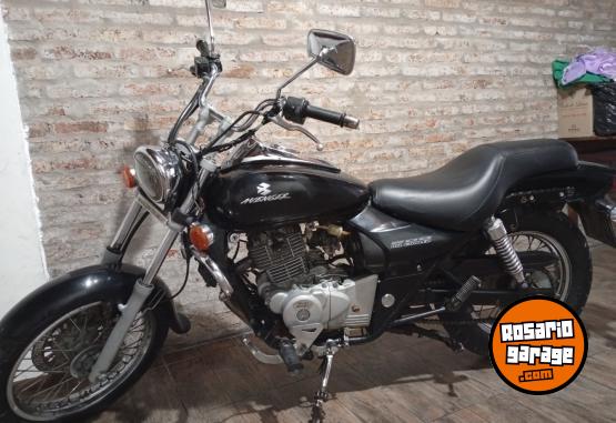 Motos - Bajaj Avenger 200 2009 Nafta 111111Km - En Venta