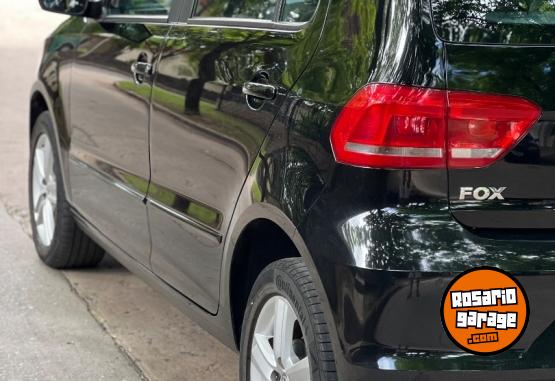 Autos - Volkswagen Fox comfortone safety 2015 Nafta 140000Km - En Venta