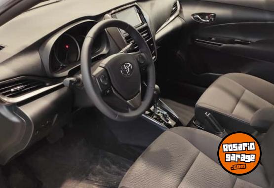Autos - Toyota YARIS 1.5 XLS CVT 2025 Nafta 0Km - En Venta