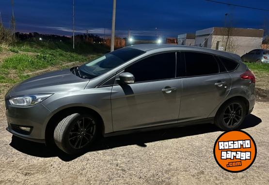 Autos - Ford Focus 3 2016 Nafta 126000Km - En Venta