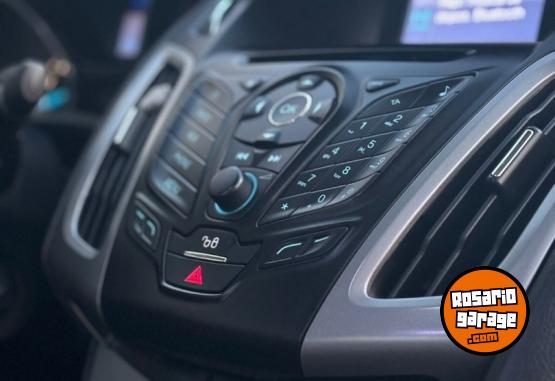 Autos - Ford FOCUS 2.0 2014 Nafta 104000Km - En Venta