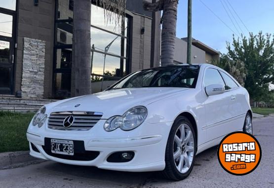 Autos - Mercedes Benz C230 V6 2006 Nafta 147000Km - En Venta