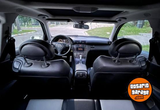 Autos - Mercedes Benz C230 V6 2006 Nafta 147000Km - En Venta
