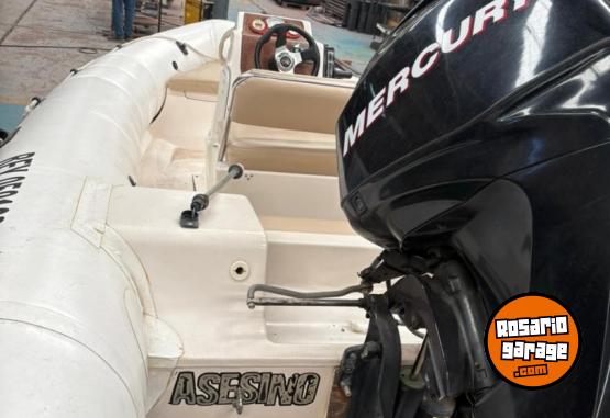 Embarcaciones - Gomón Semi-Rigido 4.70 con Mercury 4t 60HP y trailer - En Venta