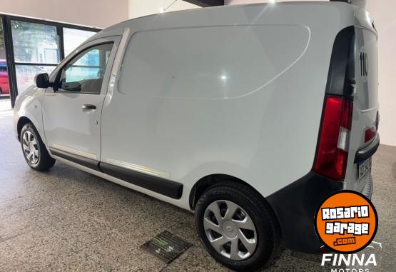 Utilitarios - Renault kangoo 2019 Diesel 94000Km - En Venta