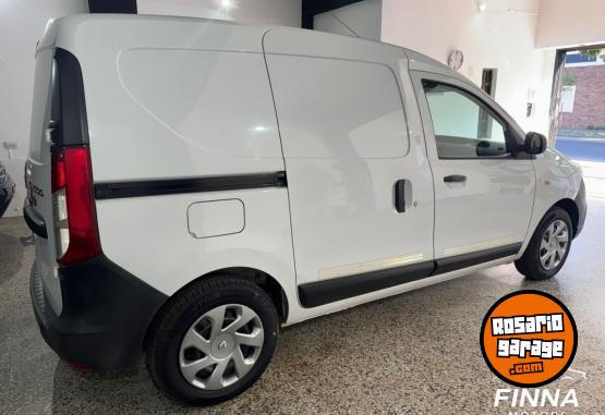Utilitarios - Renault kangoo 2019 Diesel 94000Km - En Venta