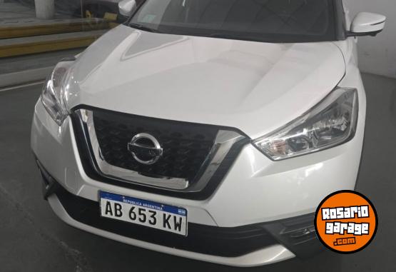 Autos - Nissan Kicks Exclusive 1.6 CVT 2017 GNC 100000Km - En Venta