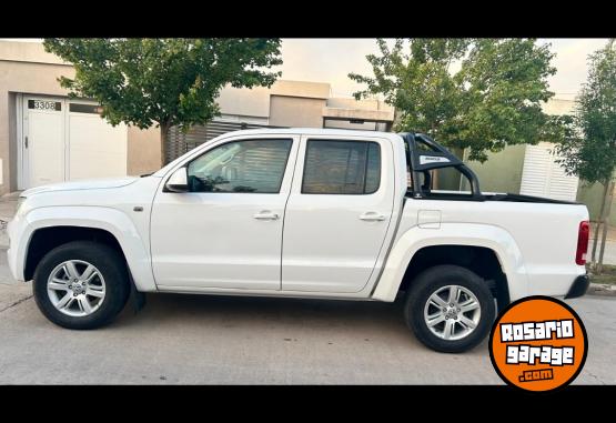 Camionetas - Volkswagen Amarok trendline 2014 Diesel 177000Km - En Venta
