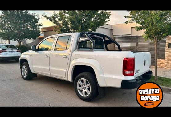 Camionetas - Volkswagen Amarok trendline 2014 Diesel 177000Km - En Venta