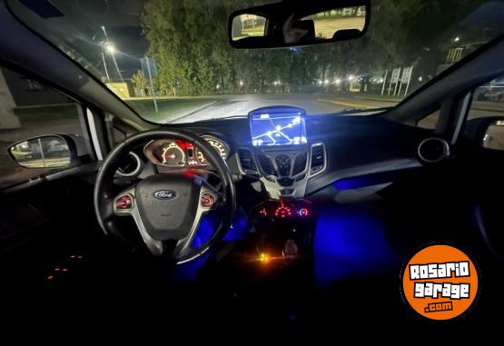 Autos - Ford Fiesta kinetic titanium 2011 GNC 172000Km - En Venta