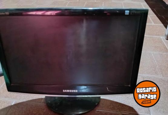 Informática - PC Gamer + monitor 19 pulgadas - En Venta