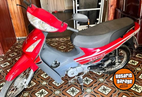 Motos - Corven 110 2020 Nafta 1600Km - En Venta