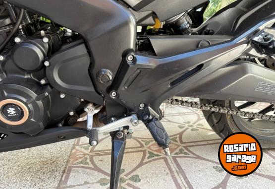 Motos - Bajaj Dominar 400 2024 Nafta 3500Km - En Venta
