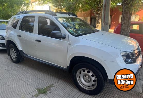 Camionetas - Renault Duster 2017 Nafta 88000Km - En Venta
