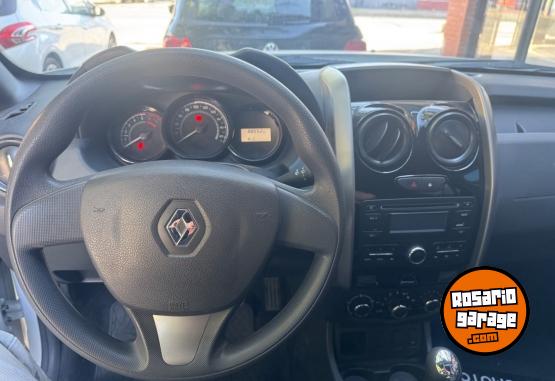 Camionetas - Renault Duster 2017 Nafta 88000Km - En Venta