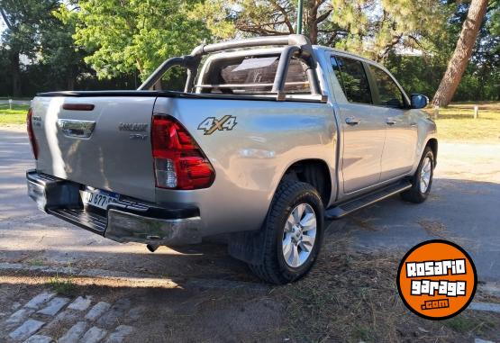 Camionetas - Toyota Hilux 2019 Diesel 190000Km - En Venta