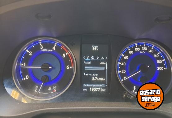 Camionetas - Toyota Hilux 2019 Diesel 190000Km - En Venta