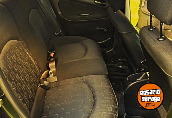 Autos - Peugeot 206 1.6 5 PUERTAS PREMIUM 2007 Nafta 183000Km - En Venta