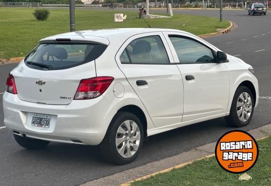 Autos - Chevrolet Onix 2015 Nafta 91000Km - En Venta