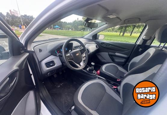 Autos - Chevrolet Onix 2015 Nafta 91000Km - En Venta