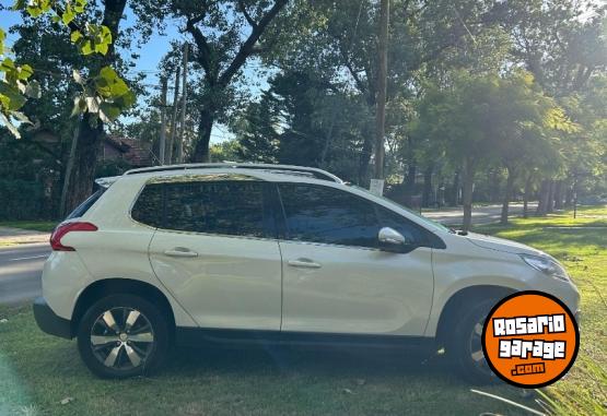 Autos - Peugeot 2008 2016 Nafta 162000Km - En Venta