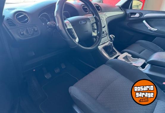 Autos - Ford Smax 2010 Nafta 1111Km - En Venta