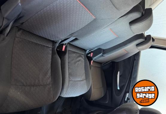 Autos - Ford Smax 2010 Nafta 1111Km - En Venta