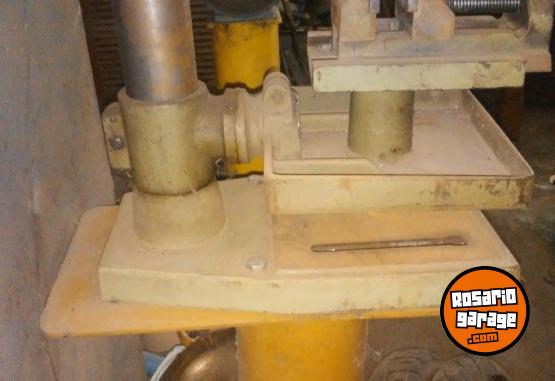 Herramientas - Taladro de pie - En Venta