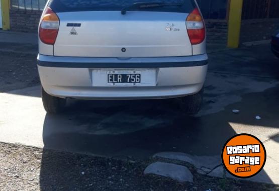 Autos - Fiat Palio Fire Top 2004 Nafta 200000Km - En Venta