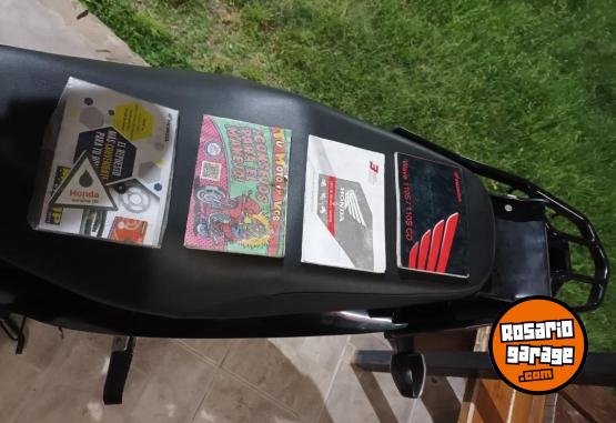 Motos - Honda New wave 2023 Nafta 13900Km - En Venta