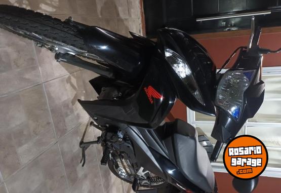 Motos - Honda New wave 2023 Nafta 13900Km - En Venta