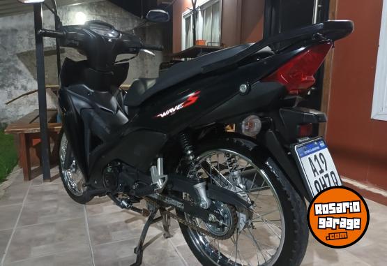 Motos - Honda New wave 2023 Nafta 13900Km - En Venta