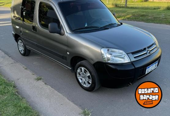 Utilitarios - Citroen Berlingo 2019 Diesel 126000Km - En Venta