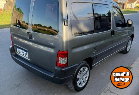 Utilitarios - Citroen Berlingo 2019 Diesel 126000Km - En Venta