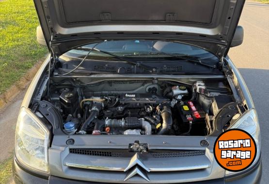 Utilitarios - Citroen Berlingo 2019 Diesel 126000Km - En Venta