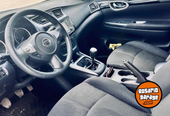 Autos - Nissan Sentra 2017 Nafta 147000Km - En Venta