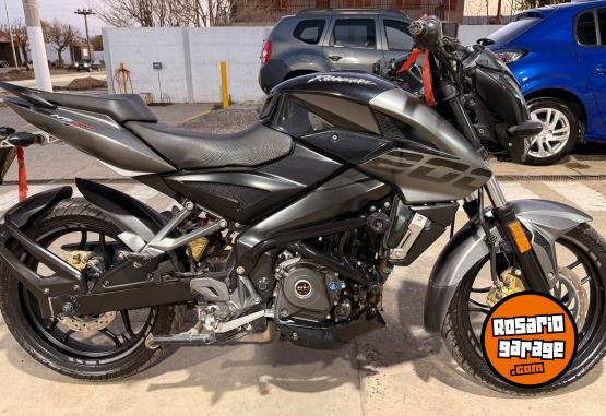 Motos - Bajaj NS 200 2018 Nafta 8900Km - En Venta
