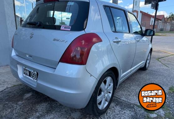 Autos - Suzuki Swift 2008 Nafta 198000Km - En Venta
