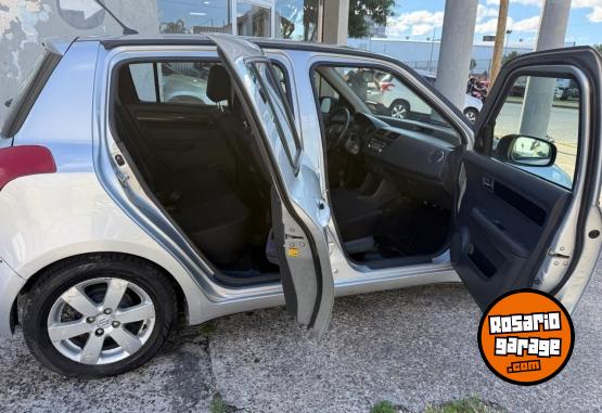 Autos - Suzuki Swift 2008 Nafta 198000Km - En Venta
