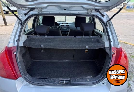 Autos - Suzuki Swift 2008 Nafta 198000Km - En Venta