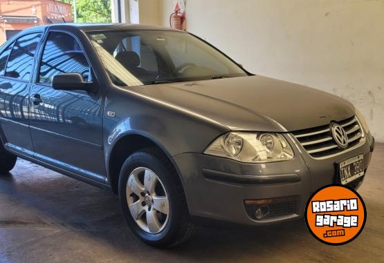 Autos - Volkswagen Bora 2.0 2012 Nafta 160000Km - En Venta