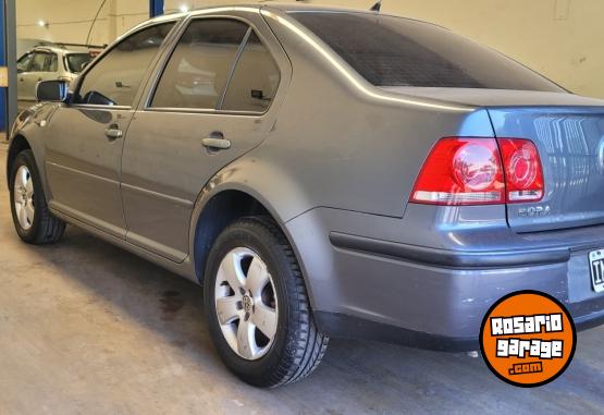 Autos - Volkswagen Bora 2.0 2012 Nafta 160000Km - En Venta